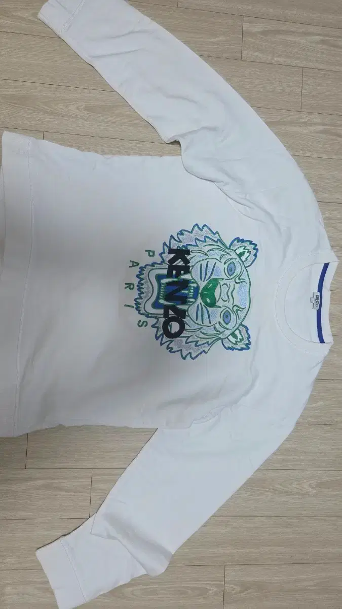 thumbnail-0